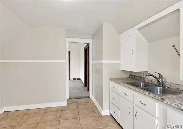 Photo 3 of Sale Pending at 1890 Linwood Ave, Niagara Falls, NY 14305 | MLS# B1685153 | Listing updated on 2026-08-31