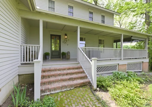 Photo 2 of Sale Pending at 7 Audubon Dr, Cazenovia, NY 13035 | MLS# S1685258 | Listing updated on 2026-08-19