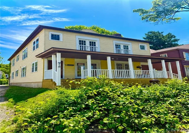 Photo 1 of Sale Pending at 867 Sumner Ave #69, Syracuse, NY 13210 | MLS# S1686133 | Listing updated on 2026-08-24