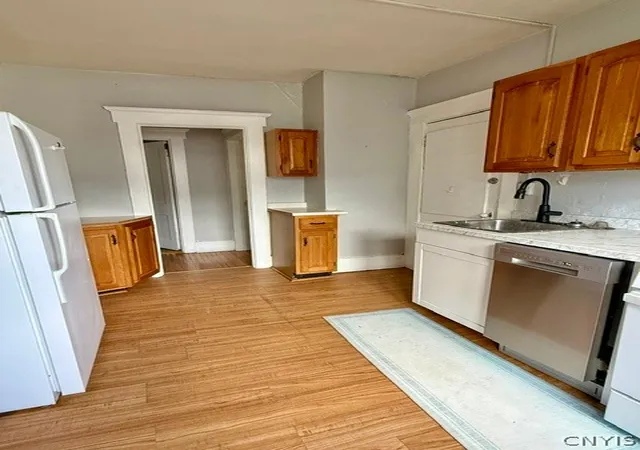 Photo 2 of Sale Pending at 415 Stratford St, Syracuse, NY 13210 | MLS# S1686140 | Listing updated on 2026-08-24