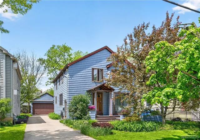 Photo 1 of Sale Pending at 256 Callodine Ave, Buffalo, NY 14226 | MLS# B1679471 | Listing updated on 2026-08-10