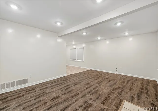 Photo 3 of Sale Pending at 259 Davey St, Buffalo, NY 14206 | MLS# B1686986 | Listing updated on 2026-09-09