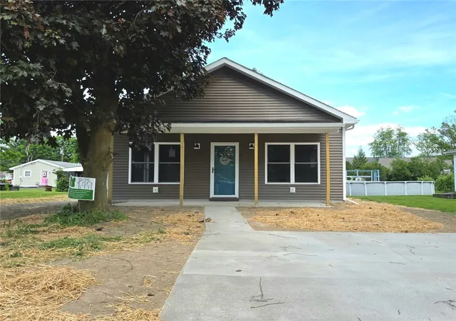 Photo 2 of Single family home for sale at 10 Olcott Rd S, Big Flats, NY 14814 | MLS# R1686995 | Listing updated on 2026-08-15