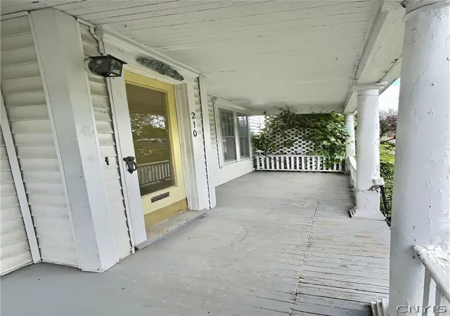 Photo 4 of Sale Pending at 210 Grant Ave, Syracuse, NY 13207 | MLS# S1686640 | Listing updated on 2026-09-09
