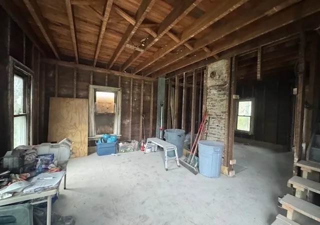 Photo 2 of Sale Pending at 192 Chestnut St, Corning, NY 14830 | MLS# R1687425 | Listing updated on 2026-09-09