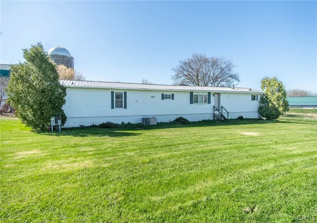 Photo 2 of Manufactured home for sale at 36976 State Route 12e, Clayton, NY 13624 | MLS# S1687427 | Listing updated on 2026-08-16