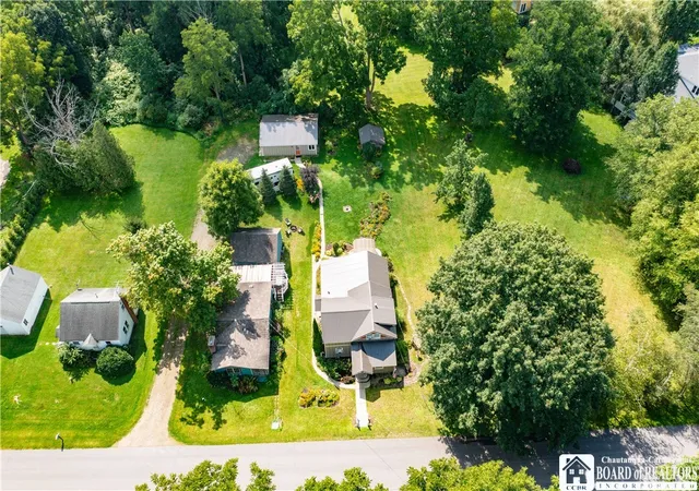 Photo 3 of Single family home for sale at 5541 Summit Ave, Bemus Point, NY 14712 | MLS# R1686798 | Listing updated on 2026-09-03