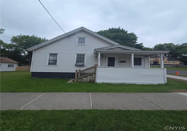 Photo 1 of Sale Pending at 513 Rowland St, Syracuse, NY 13204 | MLS# S1687560 | Listing updated on 2026-08-20