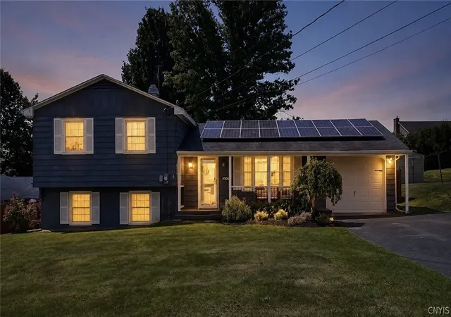Photo 2 of Single family home for sale at 2003 Holly St, Rome, NY 13440 | MLS# S1687768 | Listing updated on 2026-08-05