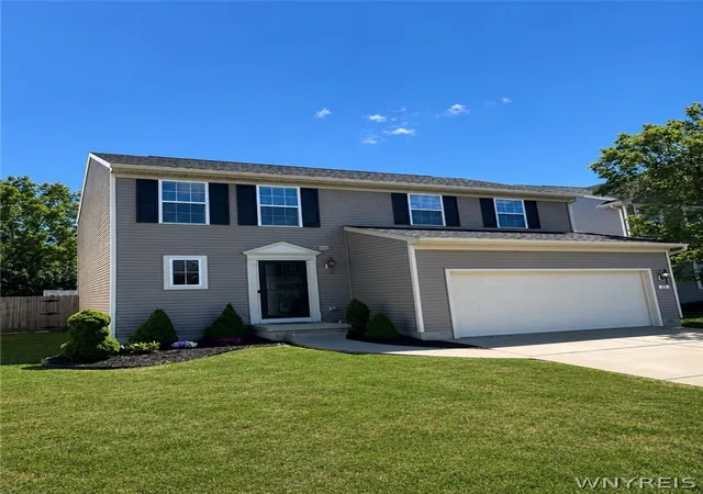 Photo 1 of Sale Pending at 11 Scooter Ln, Hamburg, NY 14075 | MLS# B1687105 | Listing updated on 2026-09-04