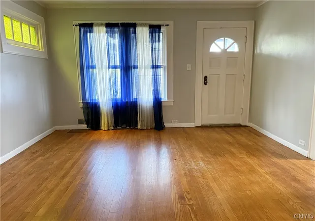 Photo 4 of Sale Pending at 310 Beecher St, Syracuse, NY 13203 | MLS# S1688255 | Listing updated on 2026-09-10