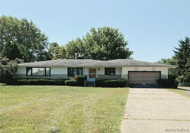 Photo 1 of Single family home for sale at 5255 Big Tree Rd, Orchard Park, NY 14127 | MLS# B1688295 | Listing updated on 2026-09-03