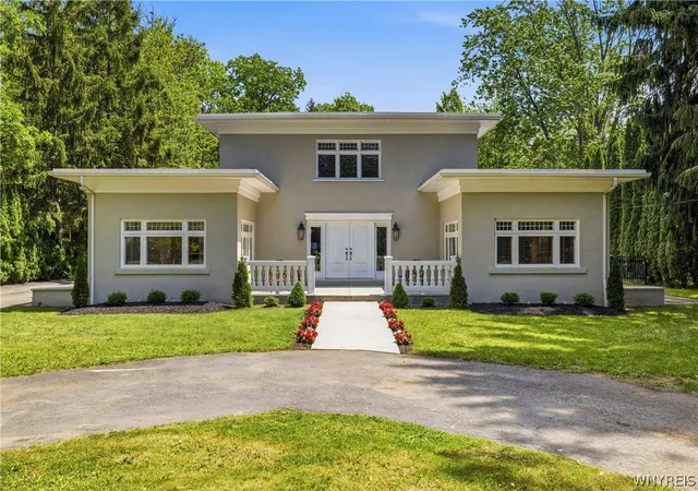 Photo 1 of Single family home for sale at 5079 Woodland Dr, Lewiston, NY 14092 | MLS# B1688271 | Listing updated on 2026-08-22