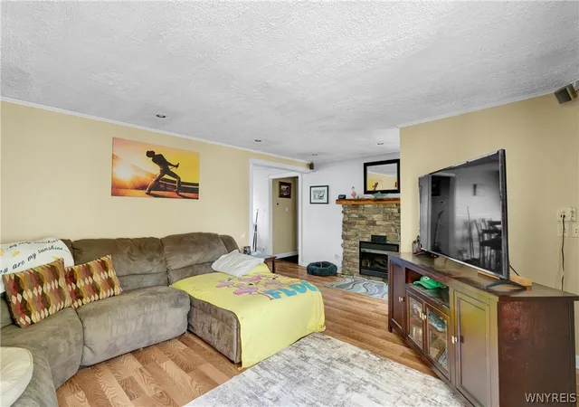 Photo 3 of Single family home for sale at 15 Hillcrest Dr, Amherst, NY 14226 | MLS# B1687634 | Listing updated on 2026-09-13