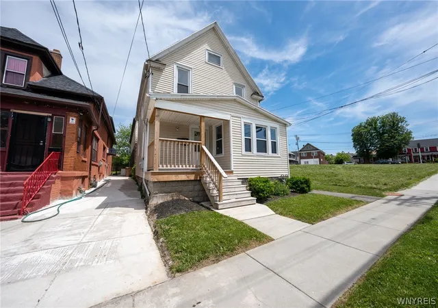 Photo 2 of Sale Pending at 15 Andrews Ave, Buffalo, NY 14225 | MLS# B1687965 | Listing updated on 2026-08-31