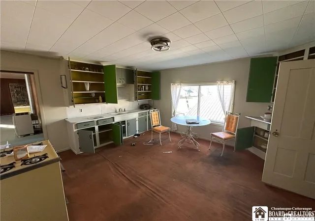 Photo 4 of Single family home for sale at 5456 E Lake Rd, Dewittville, NY 14728 | MLS# R1688611 | Listing updated on 2026-09-11