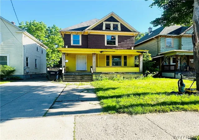 Photo 1 of Single family home for sale at 1859 Niagara Ave, Niagara Falls, NY 14305 | MLS# B1689262 | Listing updated on 2026-08-20