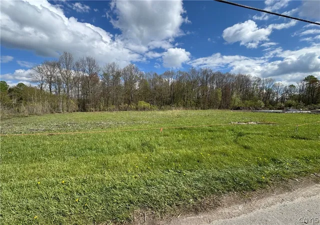 Photo 2 of Sale Pending at 5 Gifford Rd, Rome, NY 13440 | MLS# S1689332 | Listing updated on 2026-09-11