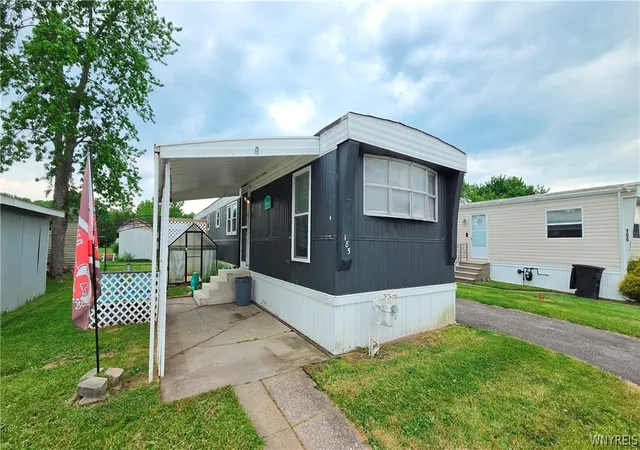 Photo 1 of Manufactured home for sale at 185 Laurelwood Ave, Lockport, NY 14094 | MLS# B1688935 | Listing updated on 2026-08-04