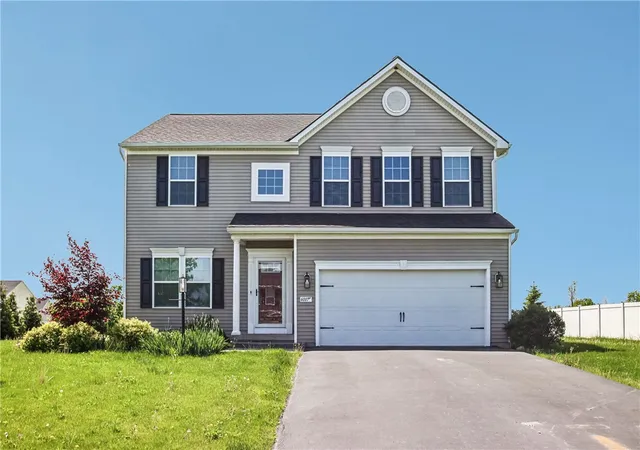Photo 1 of Sale Pending at 6007 Amber Dr, Farmington, NY 14425 | MLS# R1689020 | Listing updated on 2026-09-04