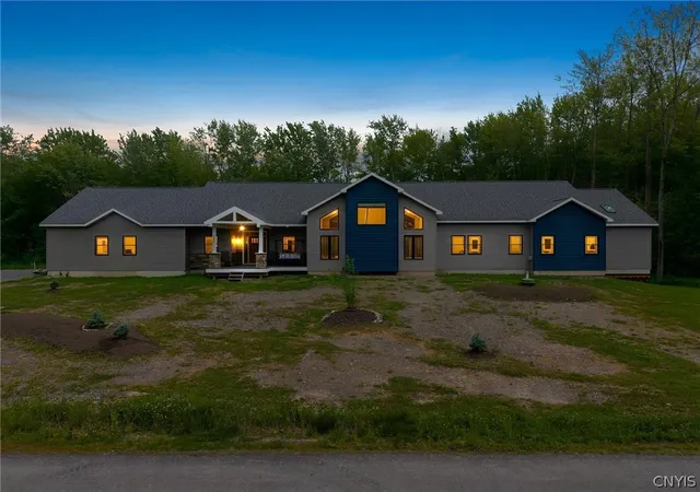 Photo 3 of Sale Pending at 9390 Fox Rd, Bridgeport, NY 13030 | MLS# S1688737 | Listing updated on 2026-08-20