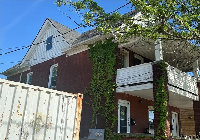 Photo 2 of Multi family home for sale at 639 16th Street, Niagara Falls, NY 14301 | MLS# B1688517 | Listing updated on 2026-08-26