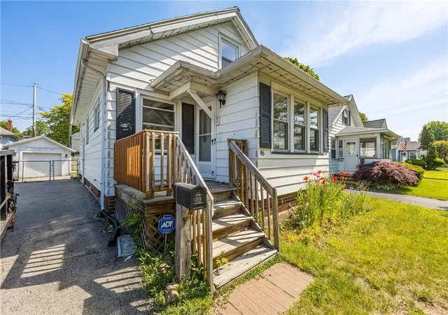 Photo 2 of Sale Pending at 46 Beverly Hts, Rochester, NY 14616 | MLS# R1687971 | Listing updated on 2026-08-28