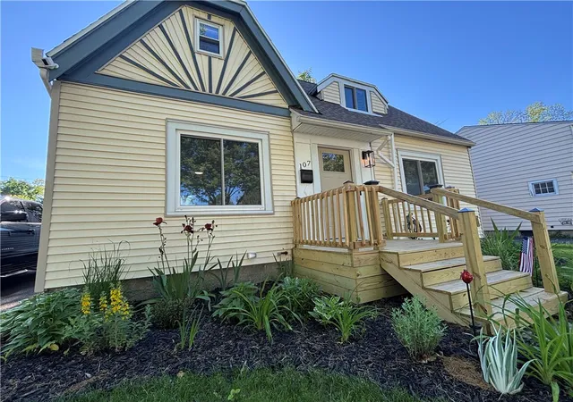 Photo 2 of Sale Pending at 107 Revella St, Rochester, NY 14609 | MLS# R1688905 | Listing updated on 2026-08-06