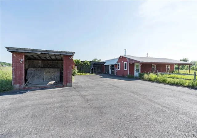 Photo 2 of Single family home for sale at 27938 State Route 126, Watertown, NY 13601 | MLS# S1689127 | Listing updated on 2026-09-01