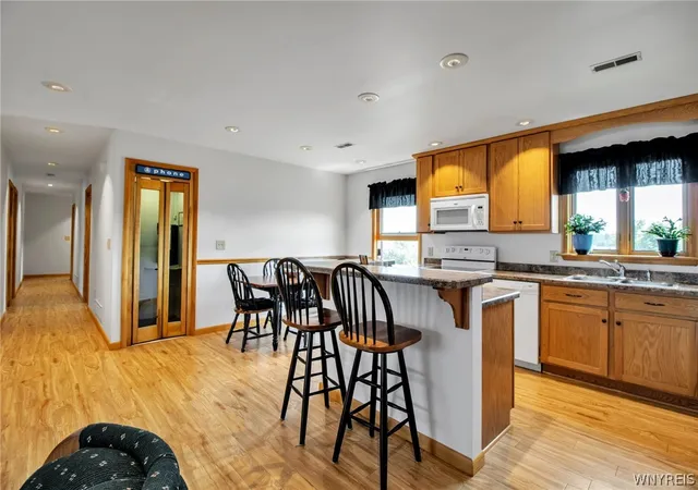 Photo 3 of Single family home for sale at 11582 Goetze Ln #8, Lyndonville, NY 14098 | MLS# B1689364 | Listing updated on 2026-08-08