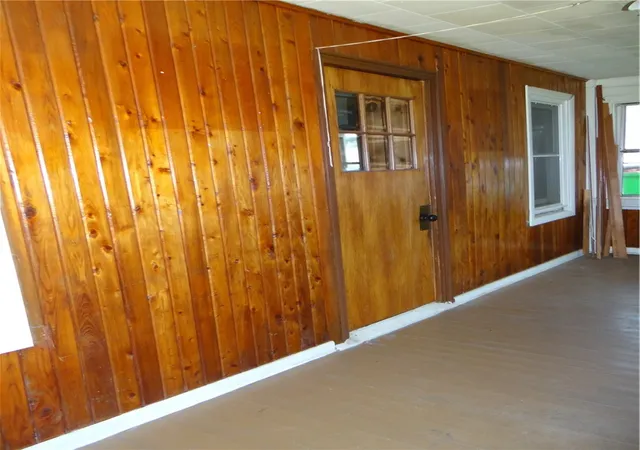 Photo 3 of Sale Pending at 1318 Pratt St, Elmira, NY 14901 | MLS# R1688551 | Listing updated on 2026-09-08