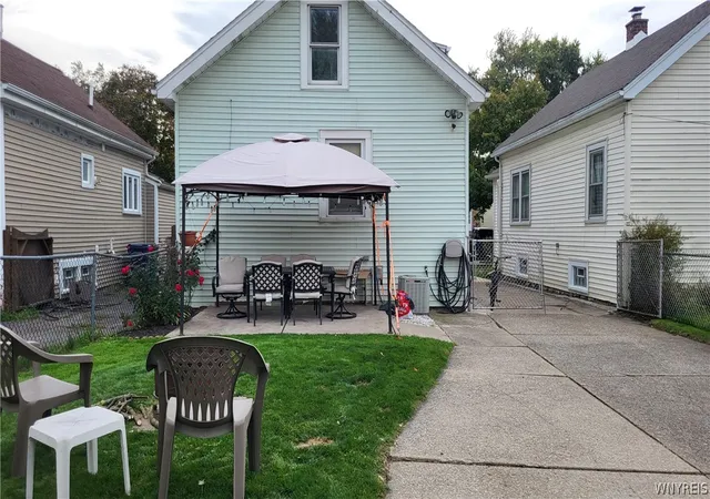 Photo 2 of Single family home for sale at 548 Marilla St, Buffalo, NY 14220 | MLS# B1689722 | Listing updated on 2026-08-26