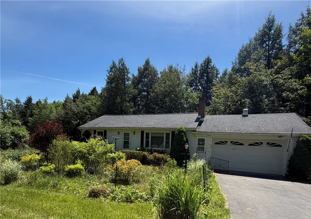 Photo 1 of Single family home for sale at 548 Shew Holw Rd, Stamford, NY 12167 | MLS# R1689856 | Listing updated on 2026-08-19
