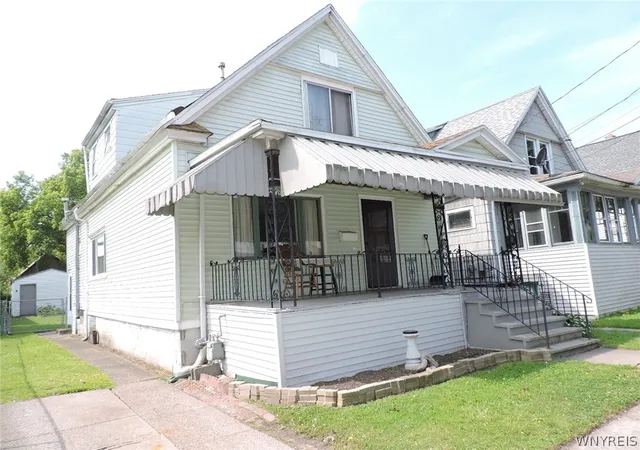 Photo 1 of Sale Pending at 125 Ludington St, Buffalo, NY 14206 | MLS# B1689625 | Listing updated on 2026-08-28