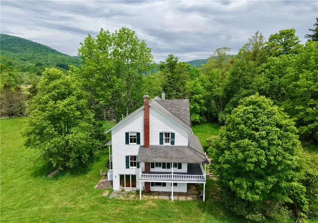 Photo 2 of Single family home for sale at 2149 Weaver Holw Rd, Margaretville, NY 12455 | MLS# R1689730 | Listing updated on 2026-08-19