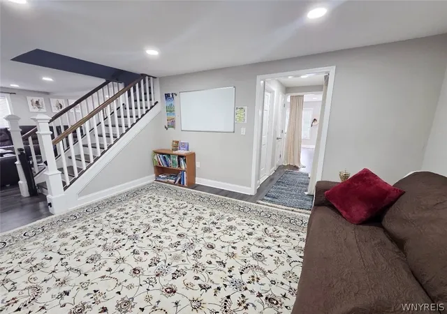 Photo 4 of Sale Pending at 7 Lindbergh Ct, Buffalo, NY 14225 | MLS# B1689894 | Listing updated on 2026-09-02