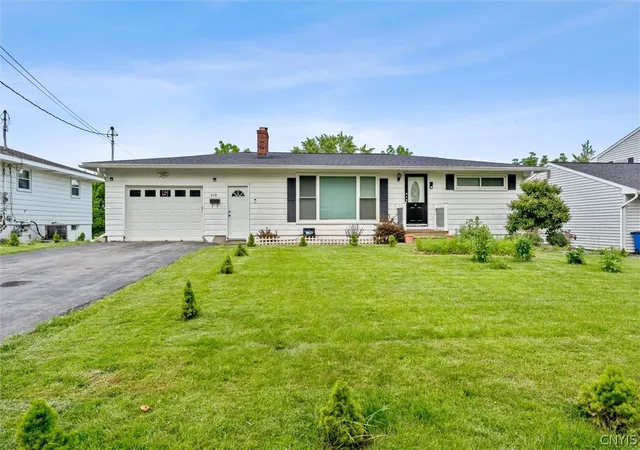 Photo 1 of Sale Pending at 308 Stanton Dr, Syracuse, NY 13214 | MLS# S1689587 | Listing updated on 2026-08-20