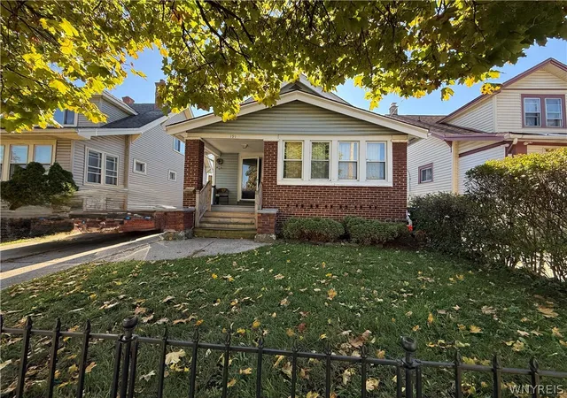 Photo 2 of Single family home for sale at 191 Stockbridge Ave, Buffalo, NY 14215 | MLS# B1690611 | Listing updated on 2026-08-31