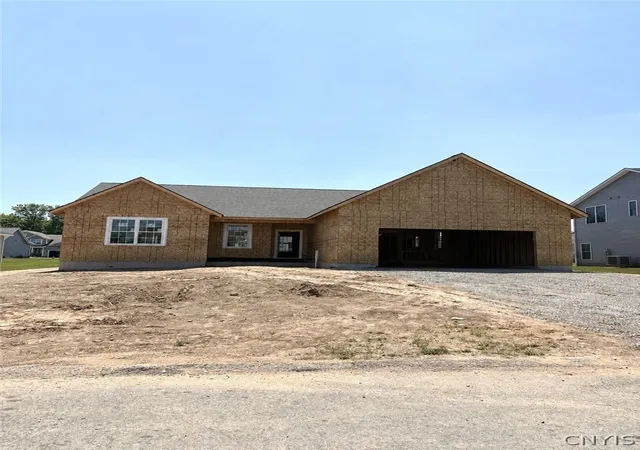 Photo 1 of Single family home for sale at 8009 Sedge Grass Rd, Baldwinsville, NY 13027 | MLS# S1690846 | Listing updated on 2026-08-09