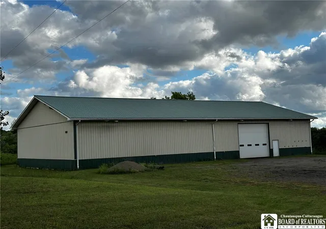 Photo 4 of Sale Pending at 7529 Hall Rd, Cassadaga, NY 14718 | MLS# R1690940 | Listing updated on 2026-08-05