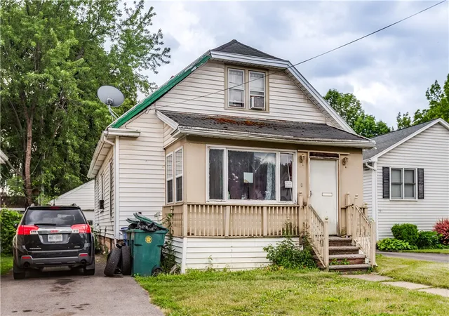 Photo 1 of Sale Pending at 799 Atlantic Ave, Rochester, NY 14609 | MLS# R1688379 | Listing updated on 2026-08-31