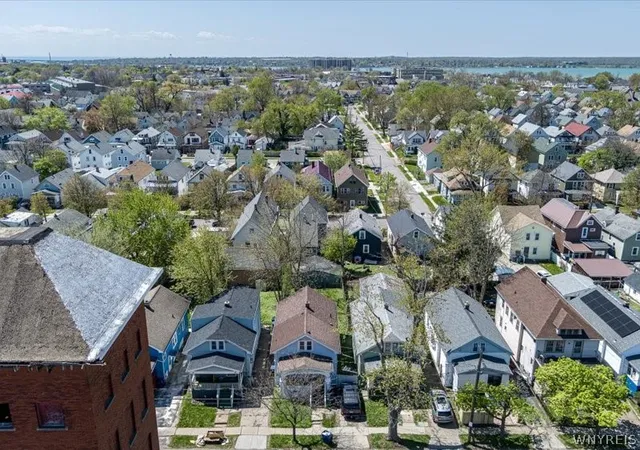 Photo 3 of Single family home for sale at 337 Crowley Ave, Buffalo, NY 14207 | MLS# B1690267 | Listing updated on 2026-09-02