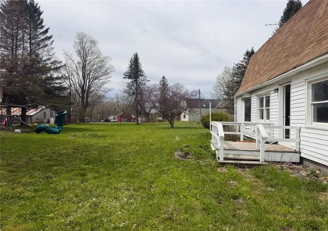 Photo 1 of Single family home for sale at 129 Hogsback Rd, Richfield Springs, NY 13439 | MLS# R1691201 | Listing updated on 2026-09-07