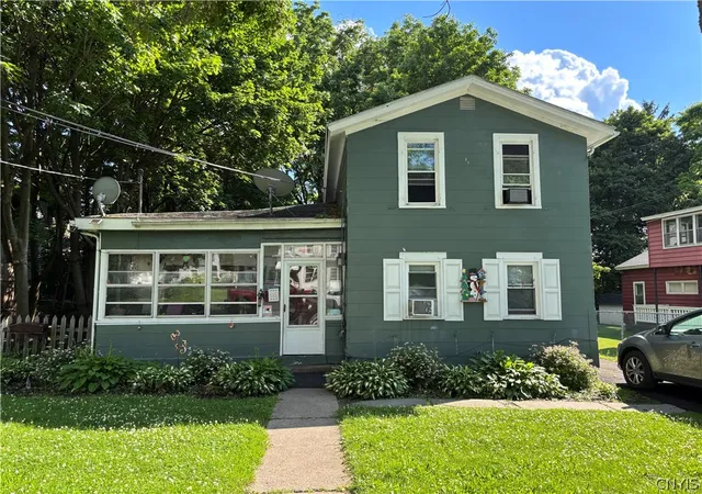 Photo 2 of Multi family home for sale at 1303 1st North St, Syracuse, NY 13208 | MLS# S1691408 | Listing updated on 2026-09-14