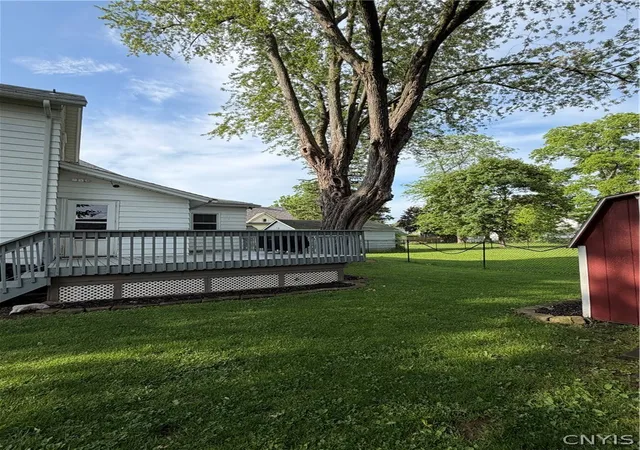 Photo 3 of Sale Pending at 54 Maple St, Auburn, NY 13021 | MLS# S1691427 | Listing updated on 2026-09-13