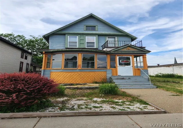 Photo 1 of Multi family home for sale at 256 Auburn Ave, Buffalo, NY 14213 | MLS# B1689207 | Listing updated on 2026-09-08