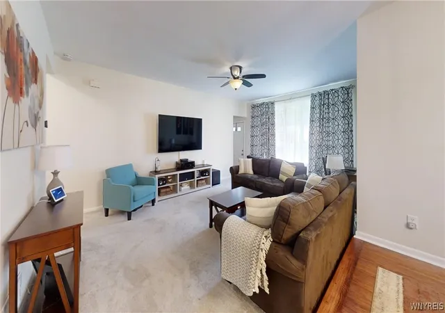 Photo 4 of Sale Pending at 34 Wiesner Rd, Buffalo, NY 14218 | MLS# B1691627 | Listing updated on 2026-09-16
