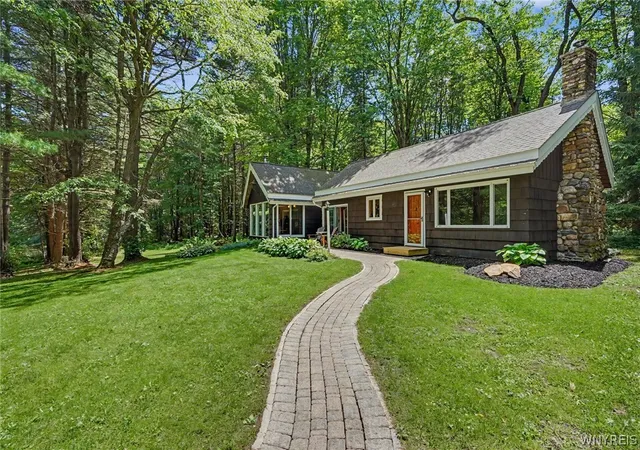 Photo 4 of Sale Pending at 13480 Miller Ave, Chaffee, NY 14030 | MLS# B1691510 | Listing updated on 2026-09-15