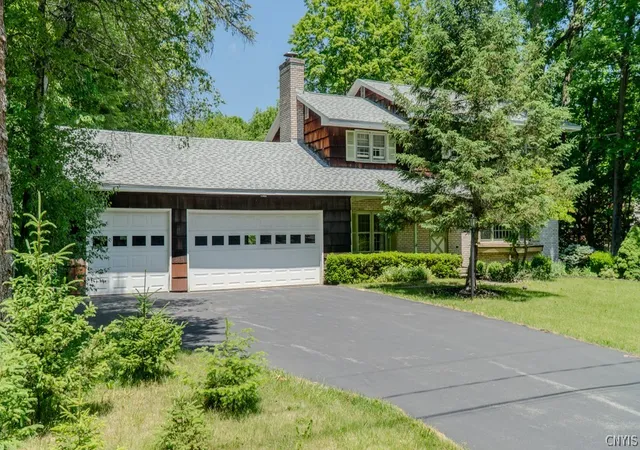 Photo 1 of Sale Pending at 7447 Armstrong Rd, Manlius, NY 13104 | MLS# S1691435 | Listing updated on 2026-08-20