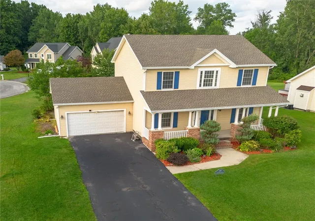 Photo 3 of Sale Pending at 44 Cape Henry Trl, West Henrietta, NY 14586 | MLS# R1691028 | Listing updated on 2026-08-27
